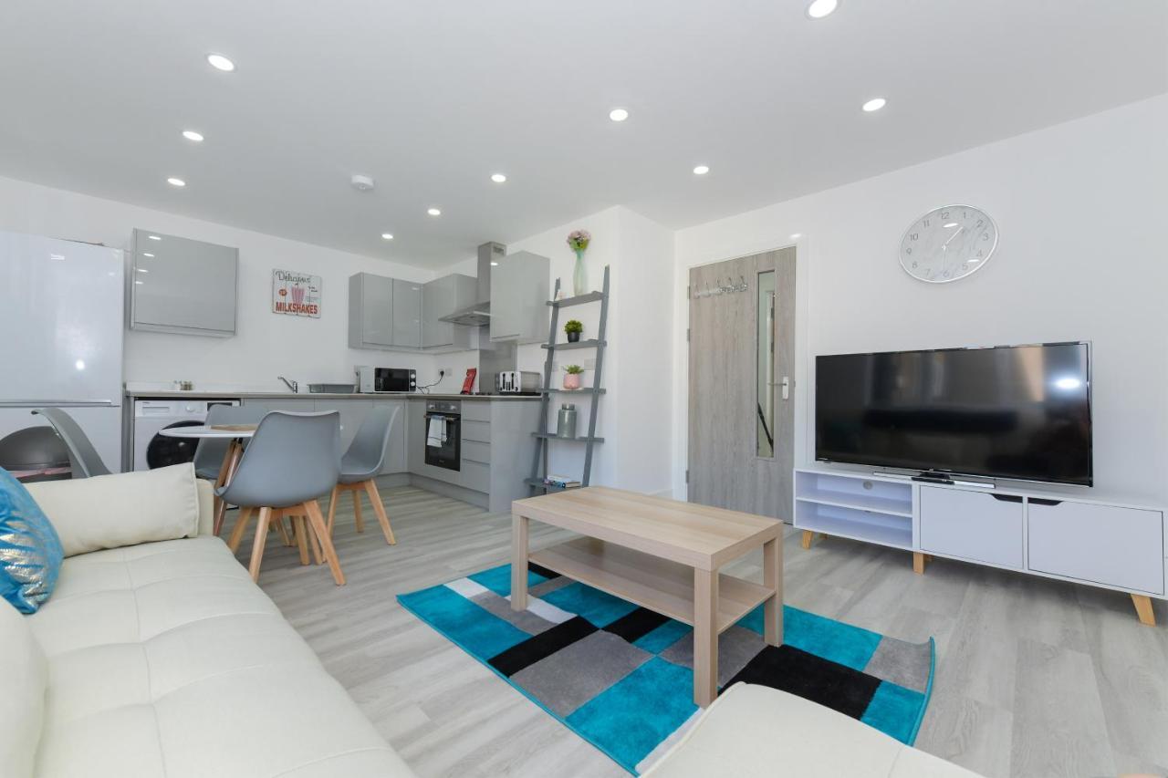 Adbolton House Apartments - Sleek, Stylish, Brand New & Low Carbon ノッティンガム エクステリア 写真