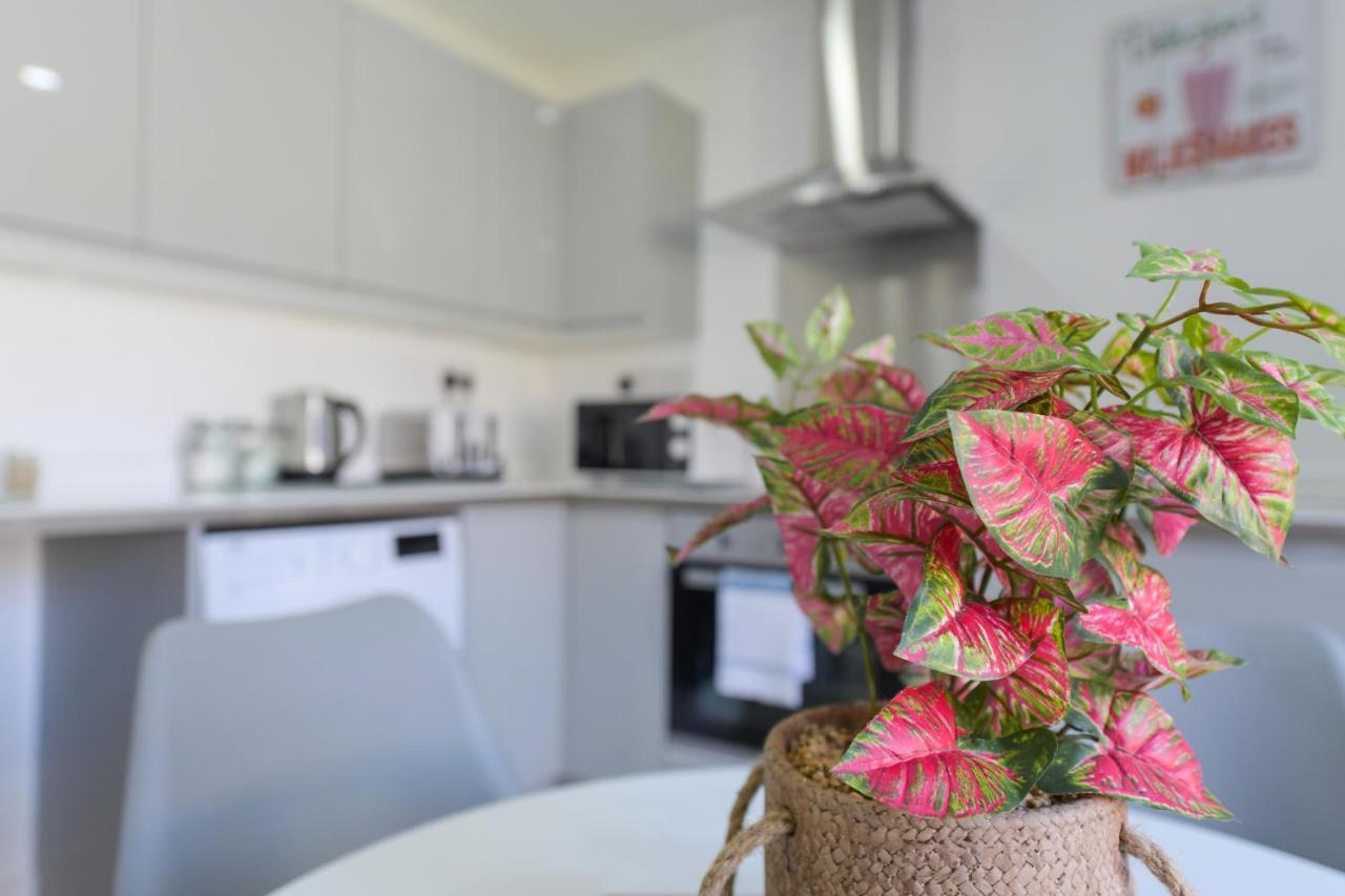 Adbolton House Apartments - Sleek, Stylish, Brand New & Low Carbon ノッティンガム エクステリア 写真