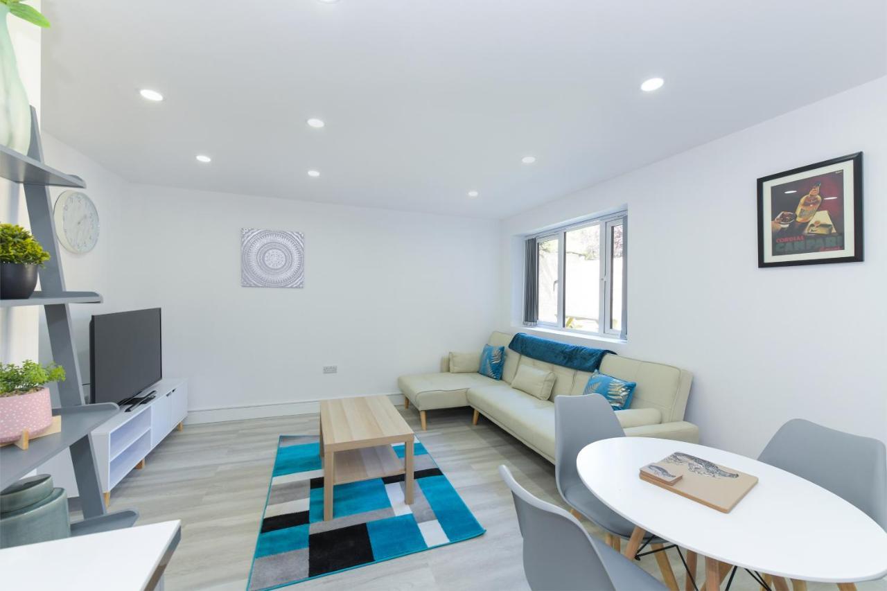 Adbolton House Apartments - Sleek, Stylish, Brand New & Low Carbon ノッティンガム エクステリア 写真