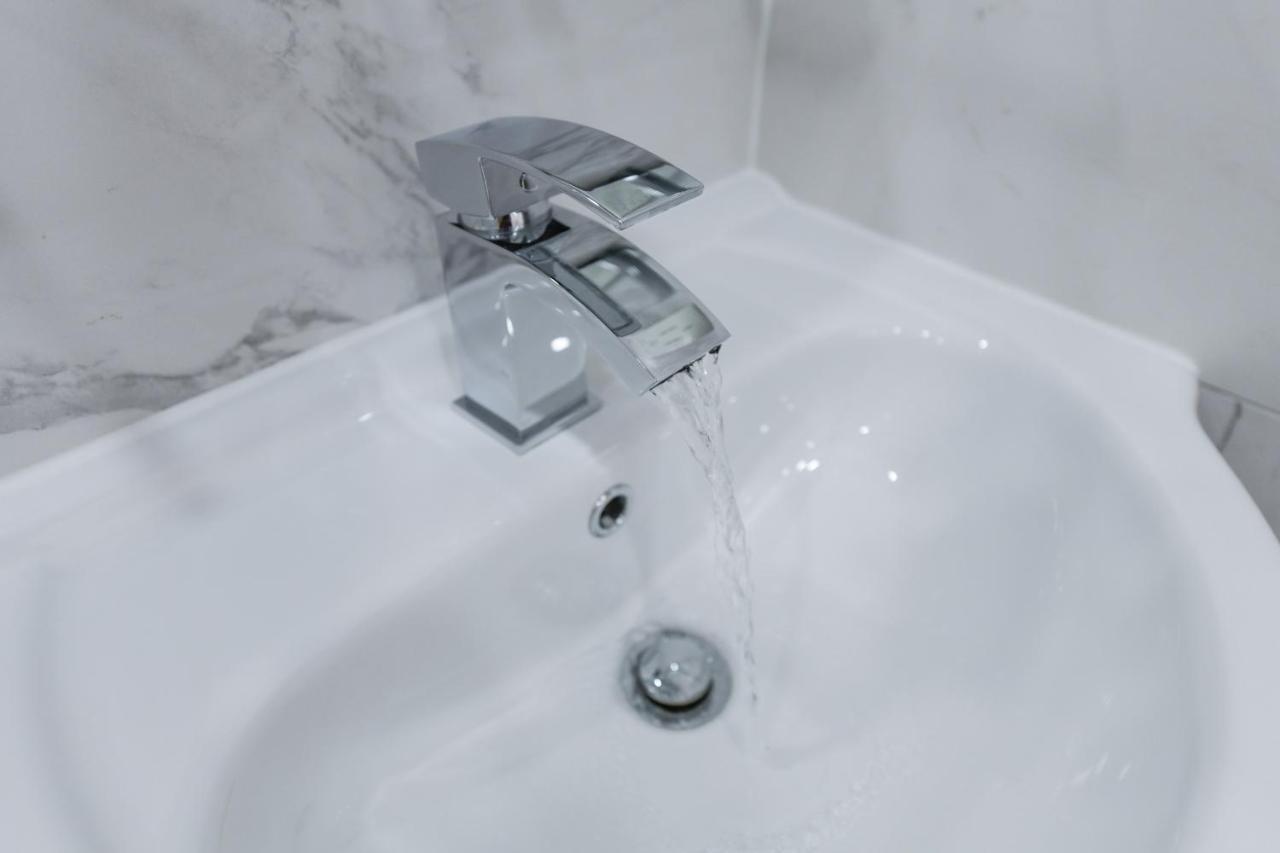 Adbolton House Apartments - Sleek, Stylish, Brand New & Low Carbon ノッティンガム エクステリア 写真