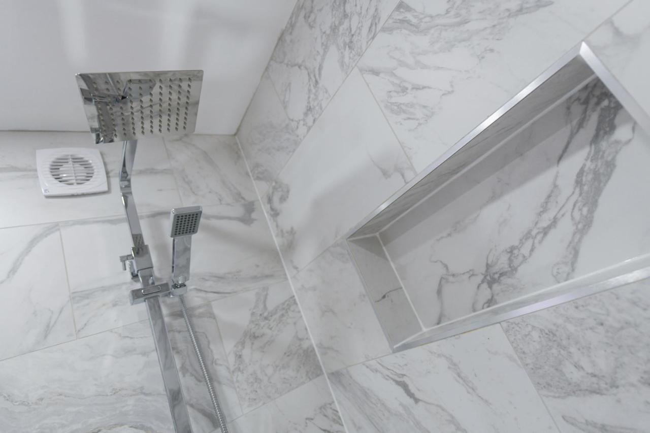Adbolton House Apartments - Sleek, Stylish, Brand New & Low Carbon ノッティンガム エクステリア 写真
