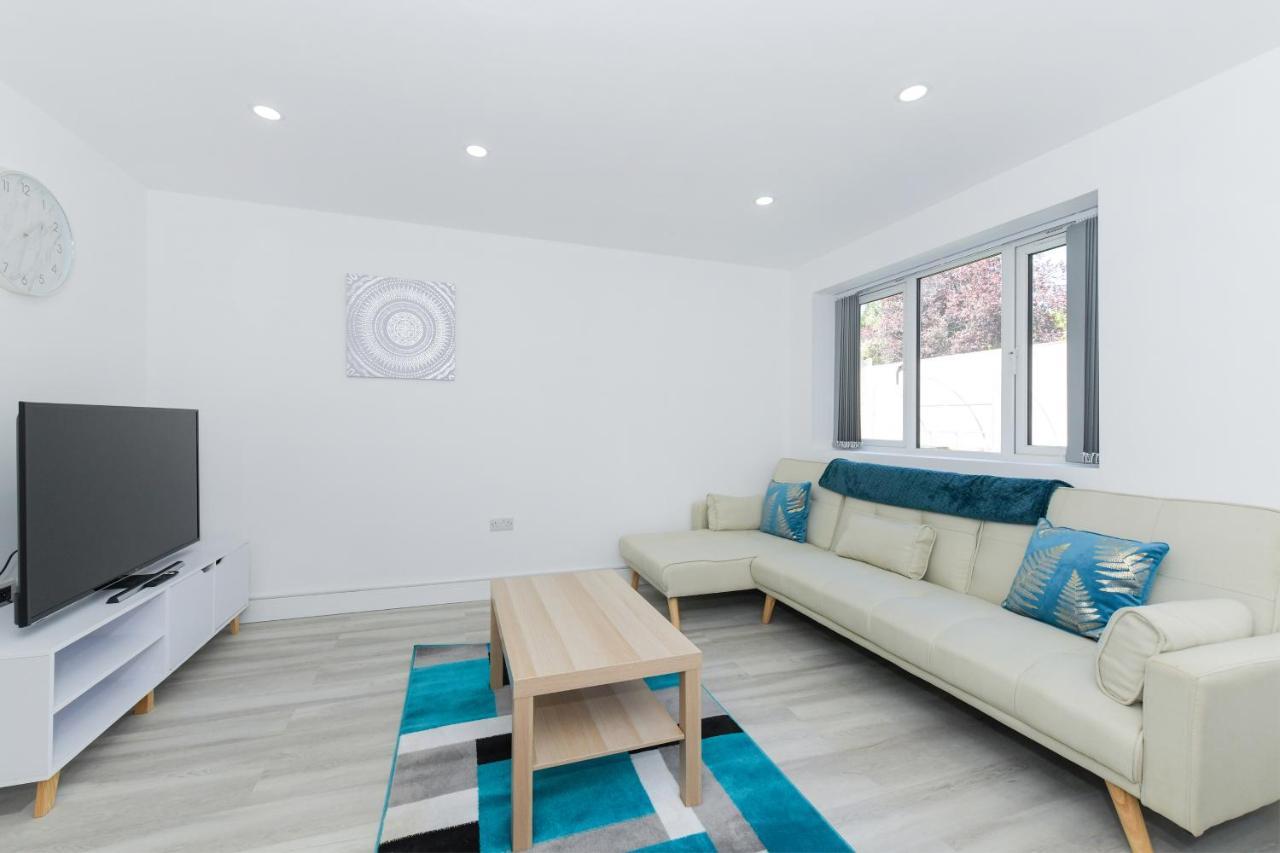 Adbolton House Apartments - Sleek, Stylish, Brand New & Low Carbon ノッティンガム エクステリア 写真